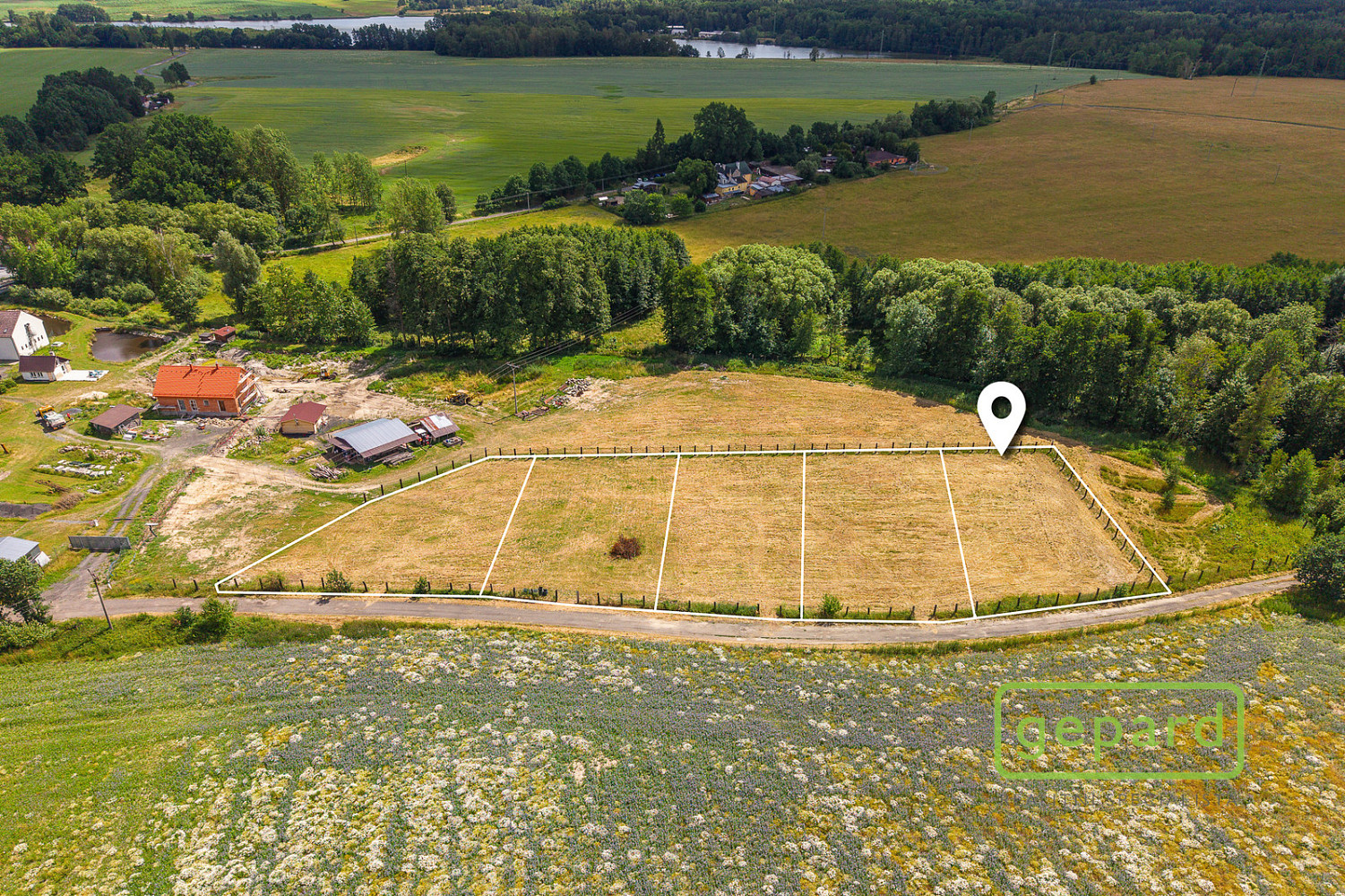 Prodej stavebního pozemku 1 021 m²
