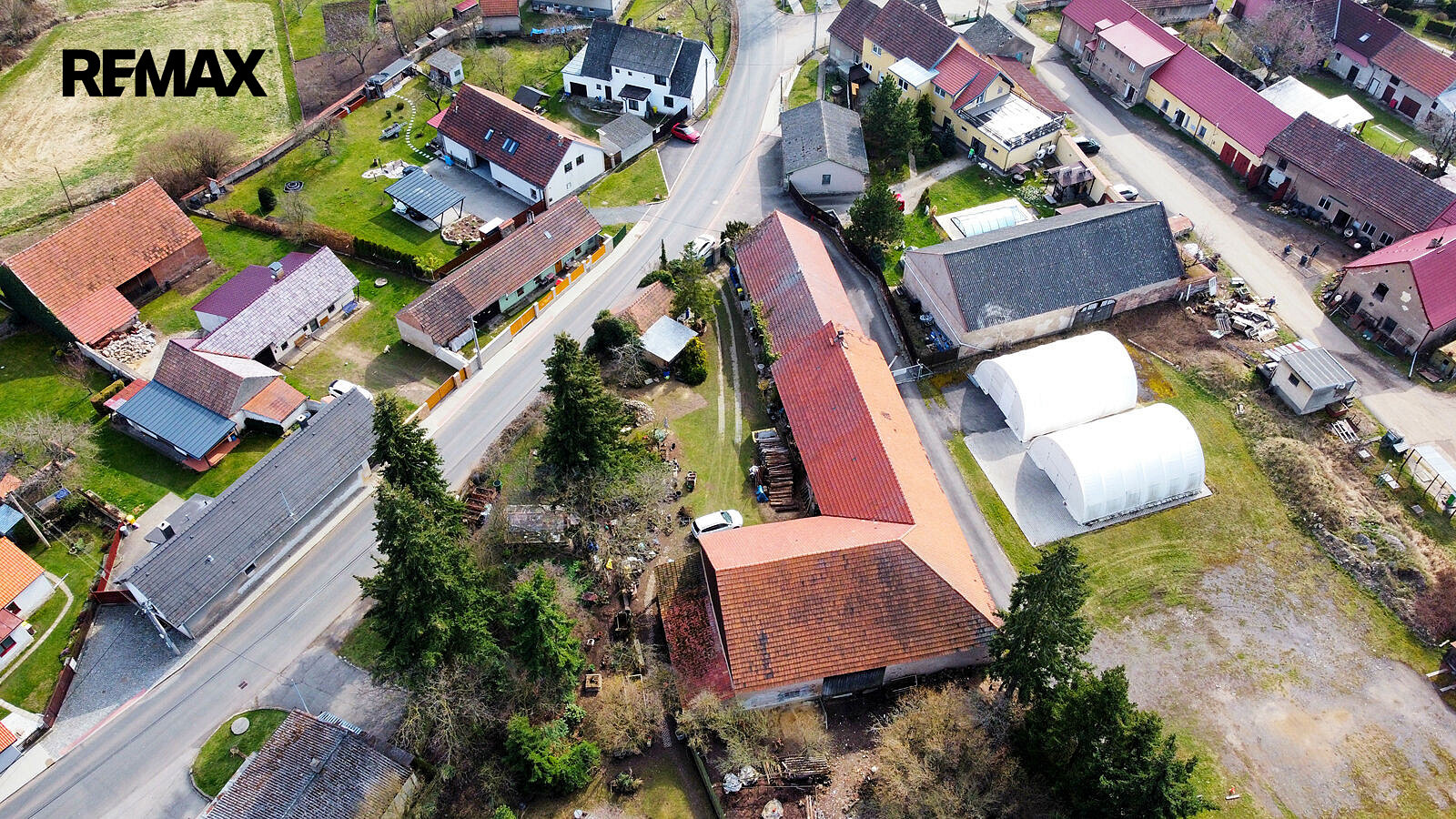 Prodej stavebního pozemku 1 005 m²