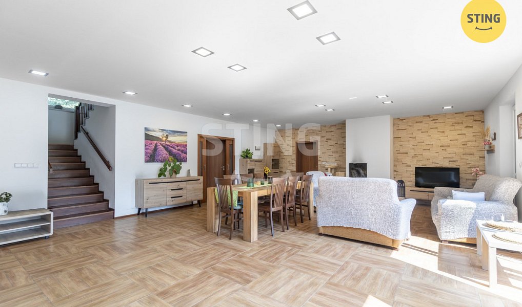 Prodej domu 708 m² s pozemkem 8 148 m², Morávka – náhled fotky 8