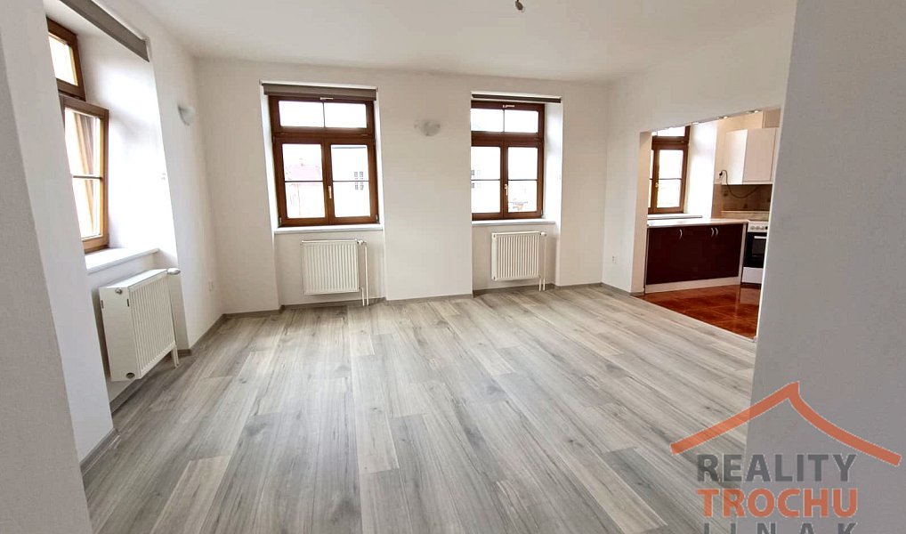 Prodej bytu 3+1 74 m², Dolní Čermná – náhled fotky 4