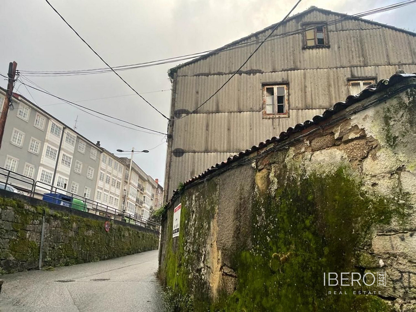 Casa 7+kk – Santiago de Compostela, O Ensanche - Més