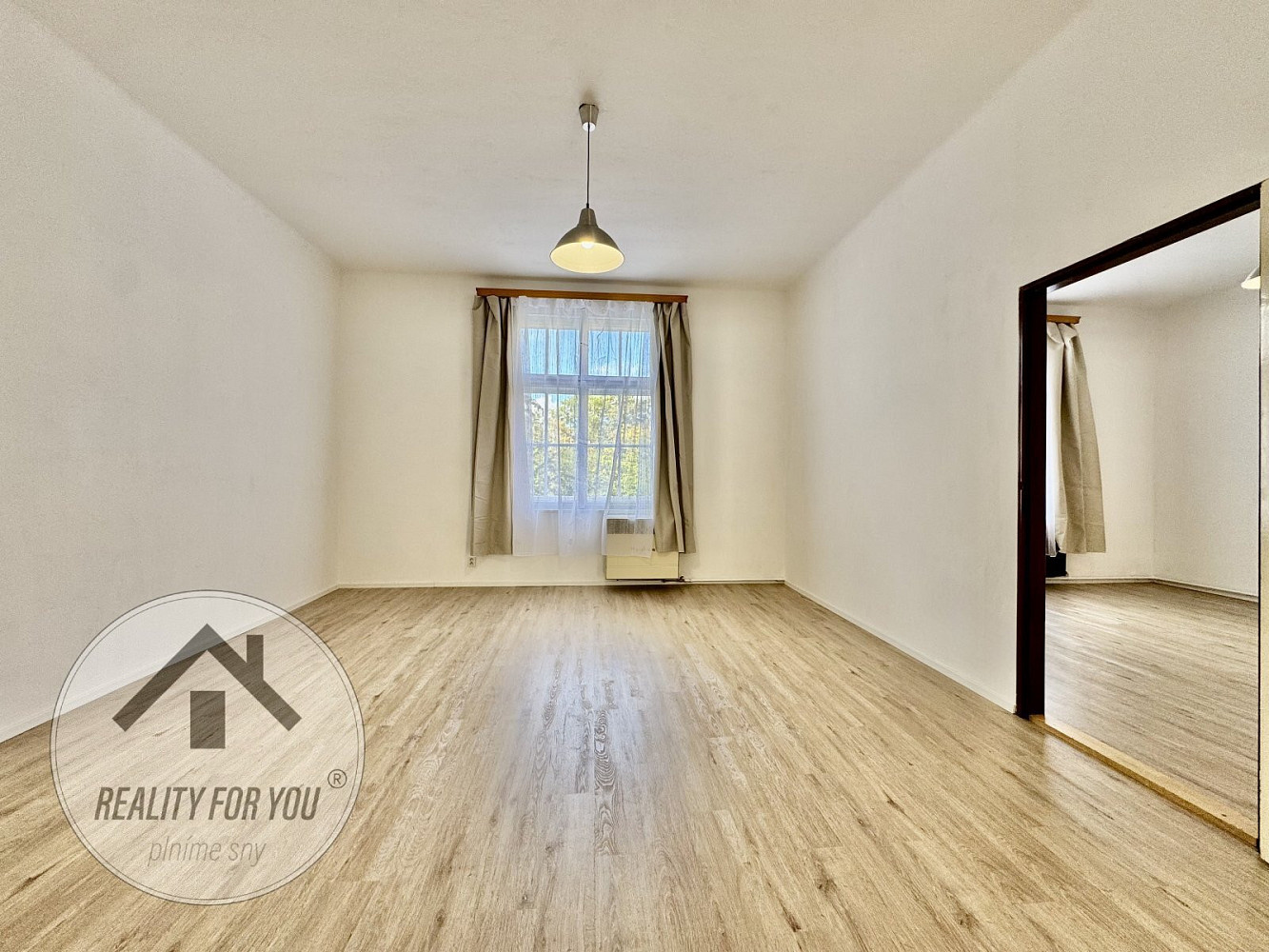 Prodej bytu 2+1 80 m² – fotografie 2