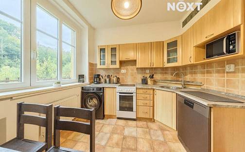 Prodej bytu 3+1 94 m², Za Ličnou, Trutnov - Voletiny