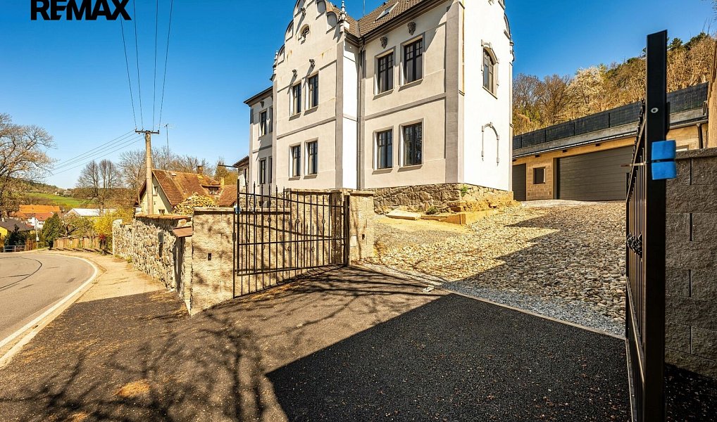 Prodej domu 550 m² s pozemkem 1 119 m², Volyně – náhled fotky 35