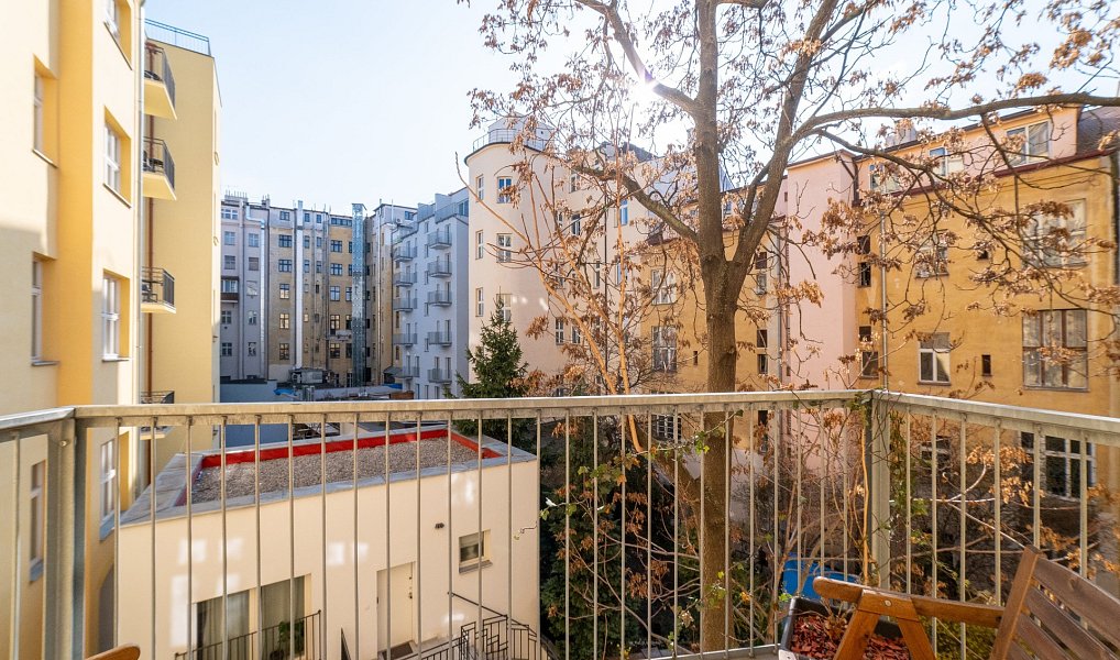 Prodej bytu 1+kk 26 m², Praha – náhled fotky 12