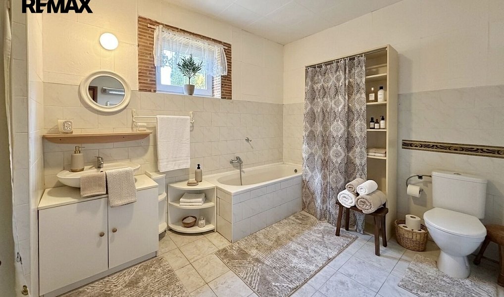 Prodej domu 300 m² s pozemkem 761 m², Chlístov – náhled fotky 9