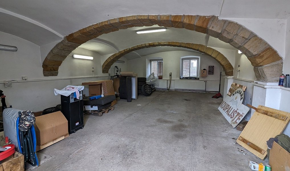 Prodej výrobních prostor 900 m², Kravaře – náhled fotky 7