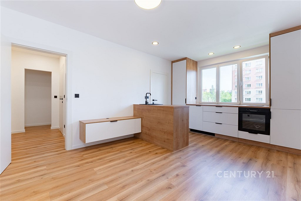 Prodej bytu 2+kk 35 m² — photo 2