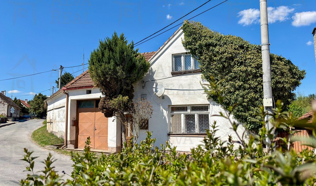 Prodej domu 100 m² s pozemkem 1 264 m², Hluboké Dvory – náhled fotky 40