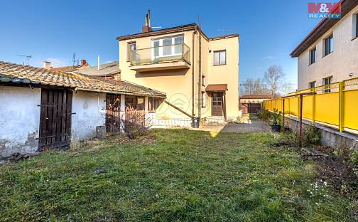 Prodej domu 120 m² s pozemkem 397 m², Petra Bezruče, Nymburk