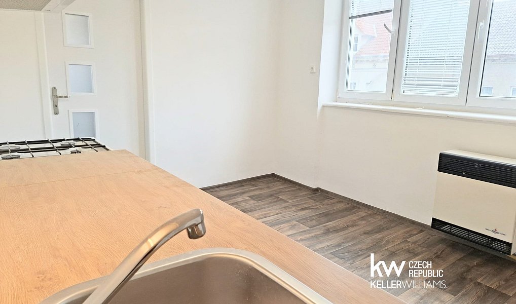 Pronájem bytu 2+1 67 m², Bílina – náhled fotky 17