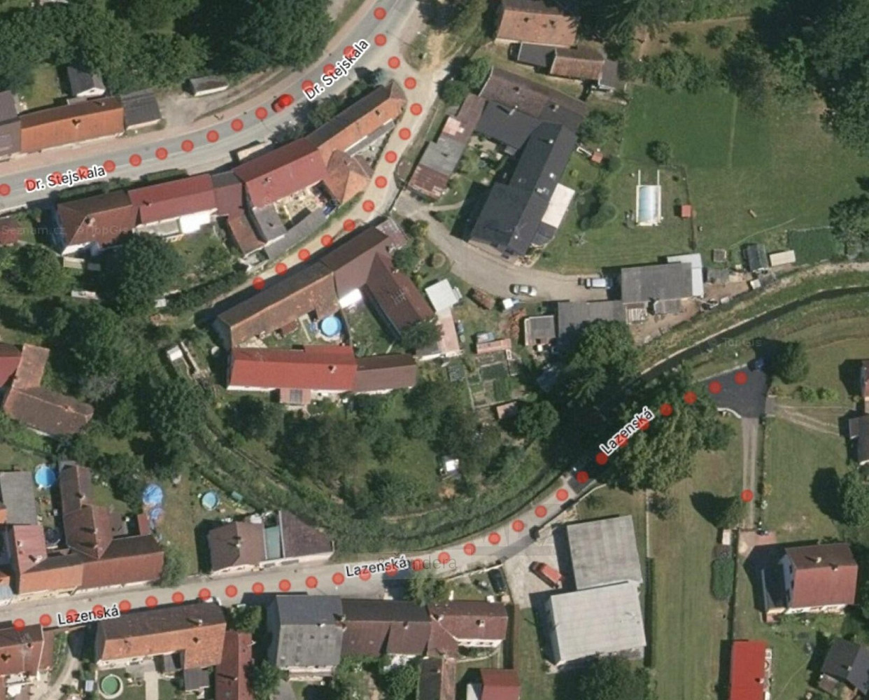 Prodej stavebního pozemku 610 m² – fotografie 4
