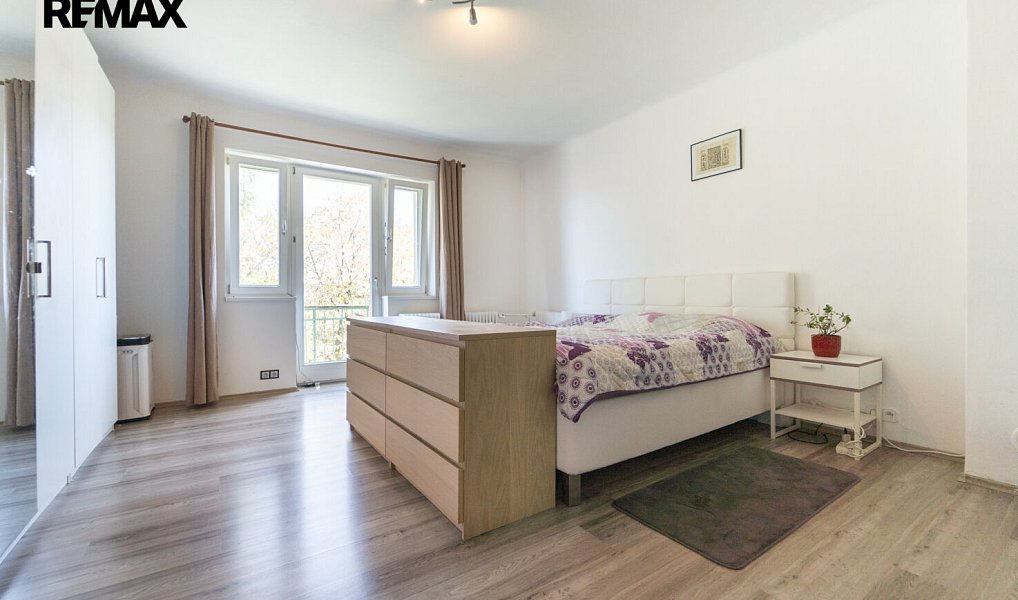 Prodej domu 240 m² s pozemkem 1 897 m², Podlesí – náhled fotky 16