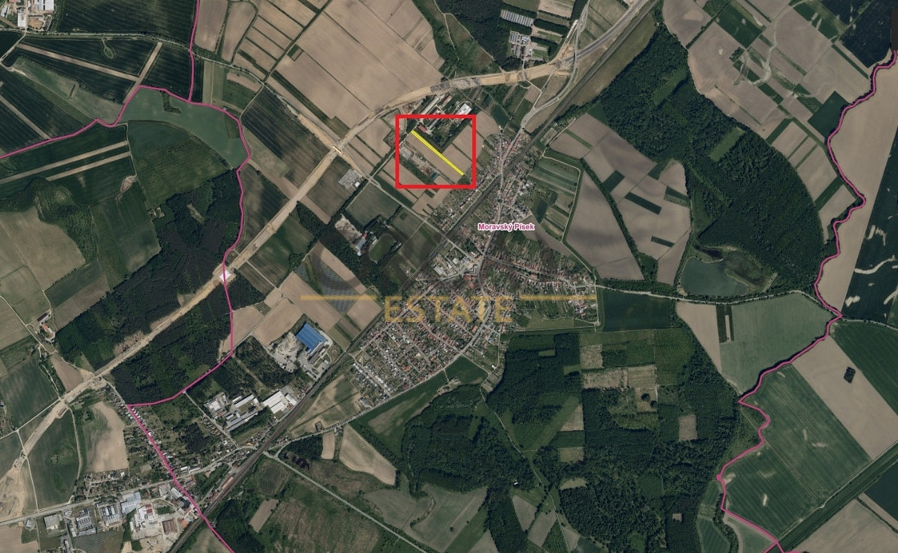 Prodej komerčního pozemku 1 525 m² – fotografie 2
