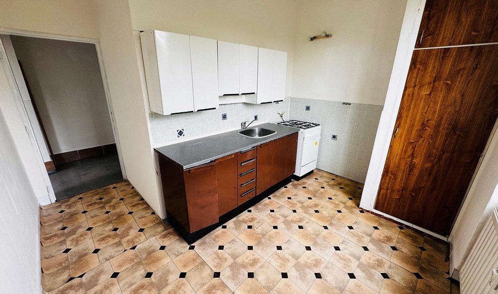 Pronájem bytu 1+1 36 m², Heyrovského, Sokolov