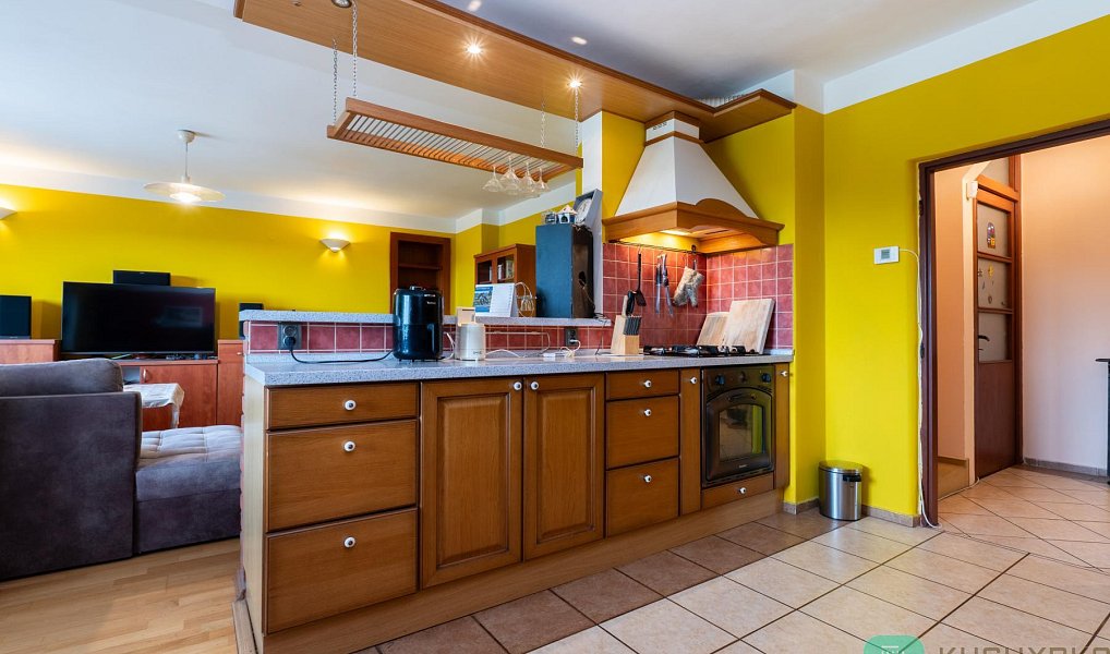 Prodej domu 265 m² s pozemkem 1 277 m², Košťany – náhled fotky 13