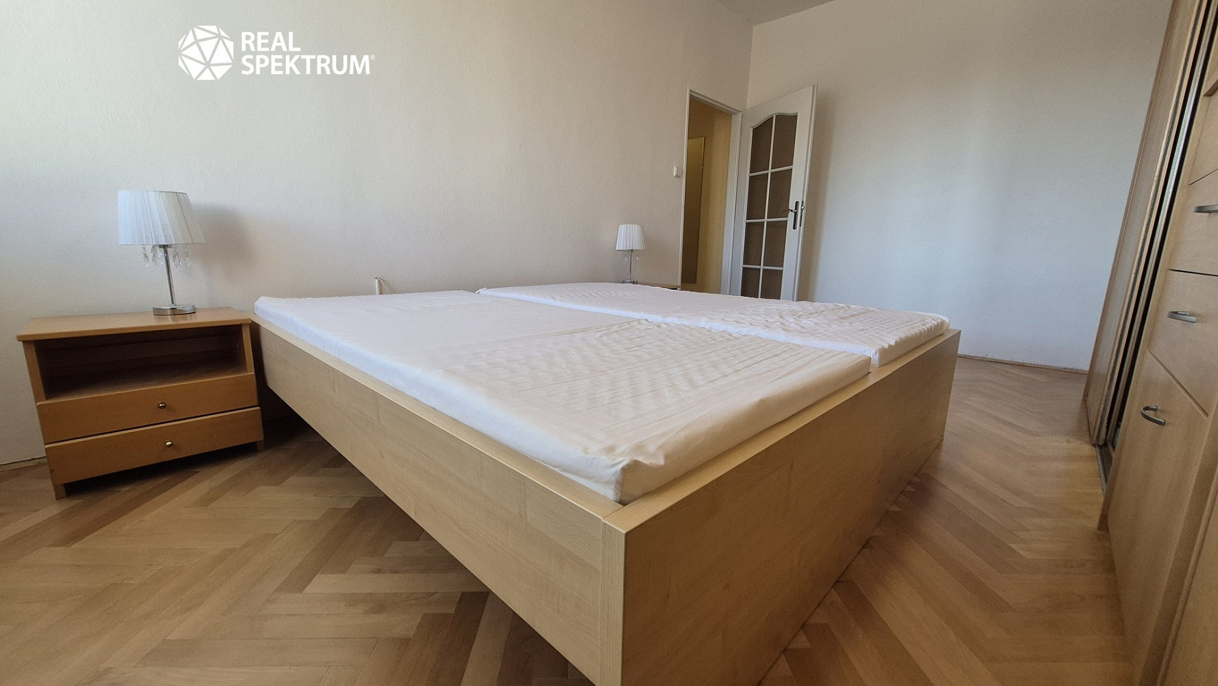 Pronájem bytu 2+1 54 m² – fotografie 2