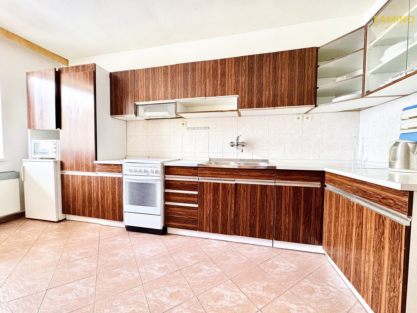 Prodej domu 169 m² s pozemkem 243 m² – fotografie 2