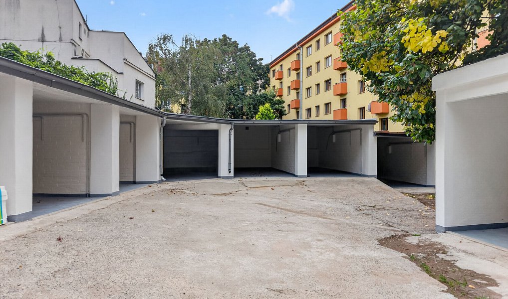Garáže Podolská 144, Praha – náhled fotky 8