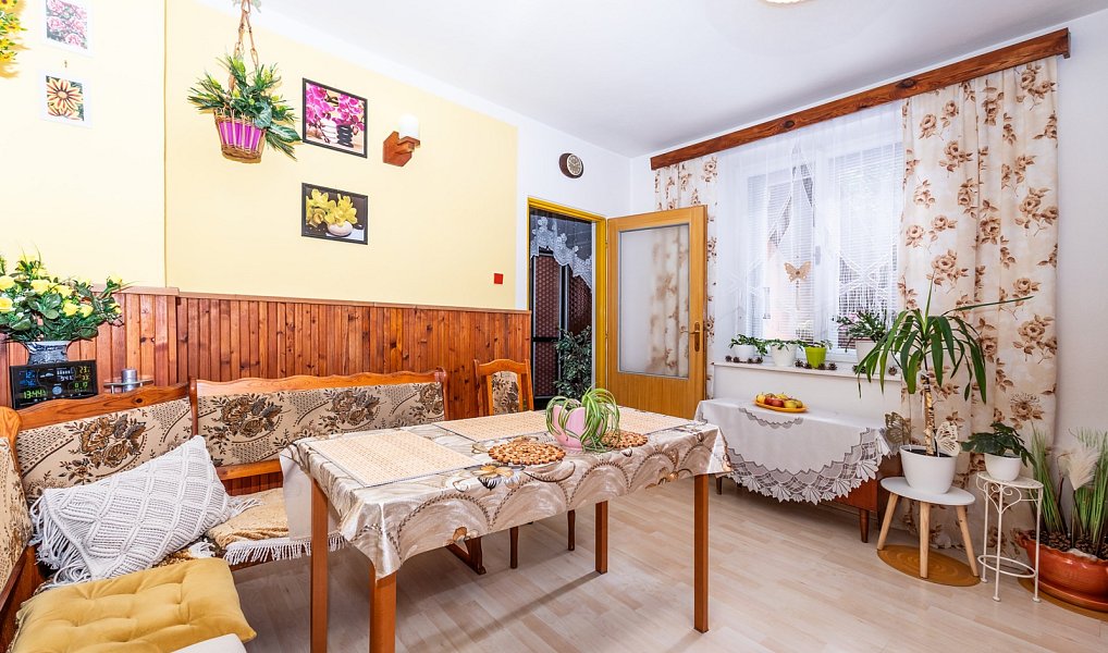 Prodej domu 380 m², Kořenec – náhled fotky 8