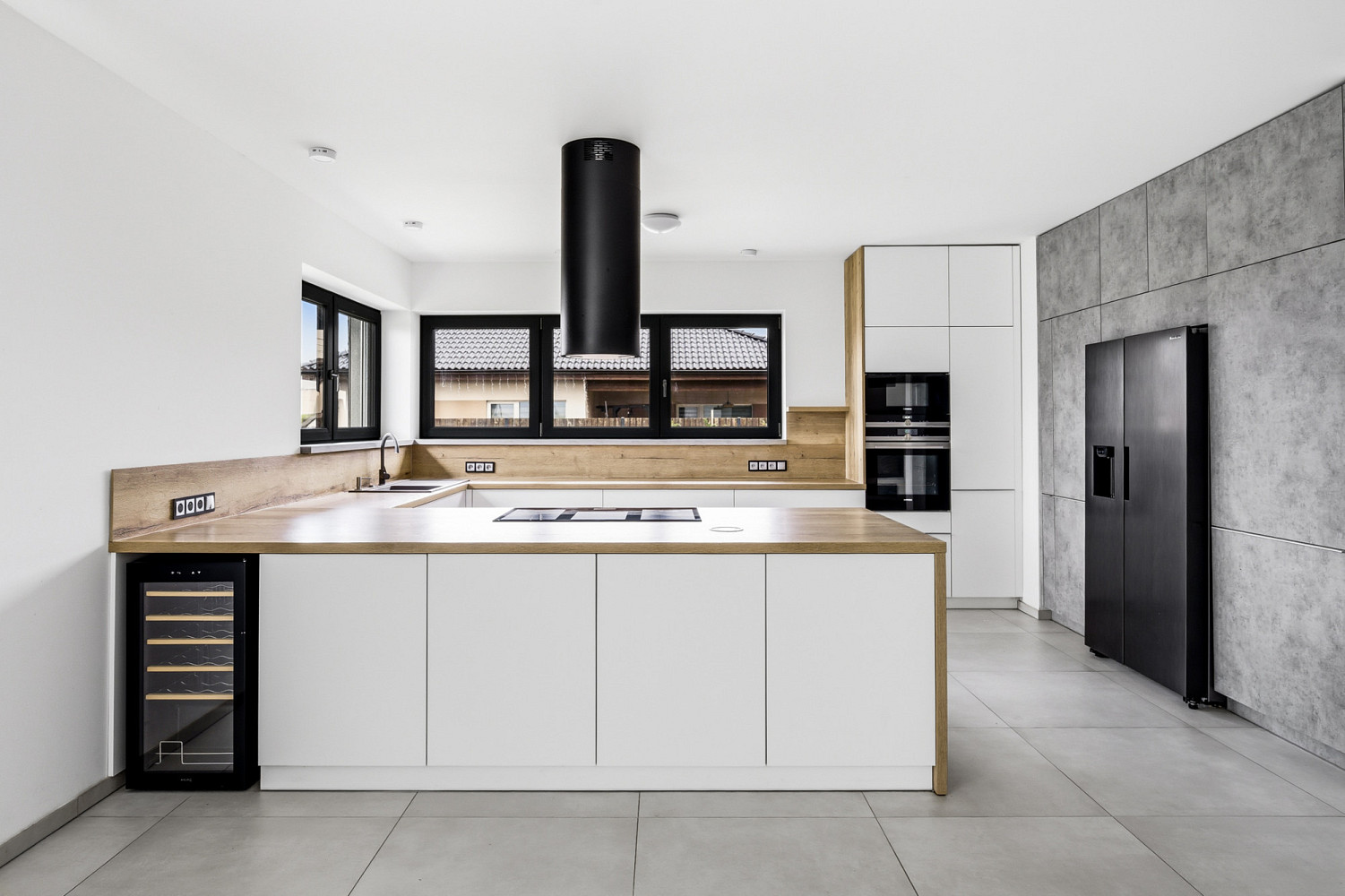 Prodej domu 205 m² s pozemkem 1 140 m² – fotografie 3