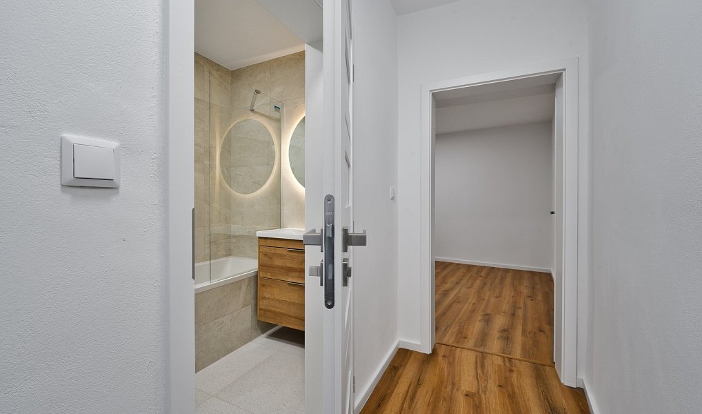 Prodej domu 170 m² s pozemkem 202 m², Újezd u Brna – náhled fotky 34