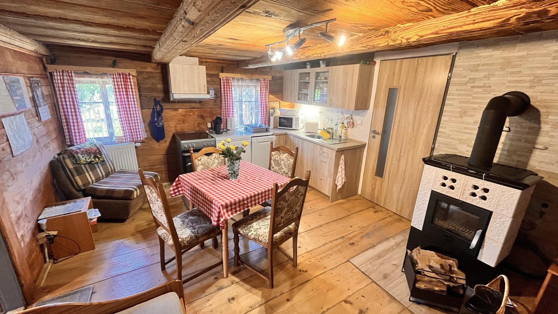 Prodej komerčního objektu (jiného typu) 150 m² — photo 2