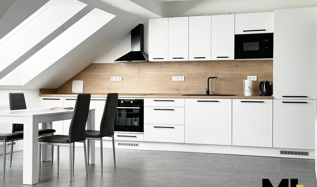 Prodej bytu 3+1 90 m², Pardubice – náhled fotky 7