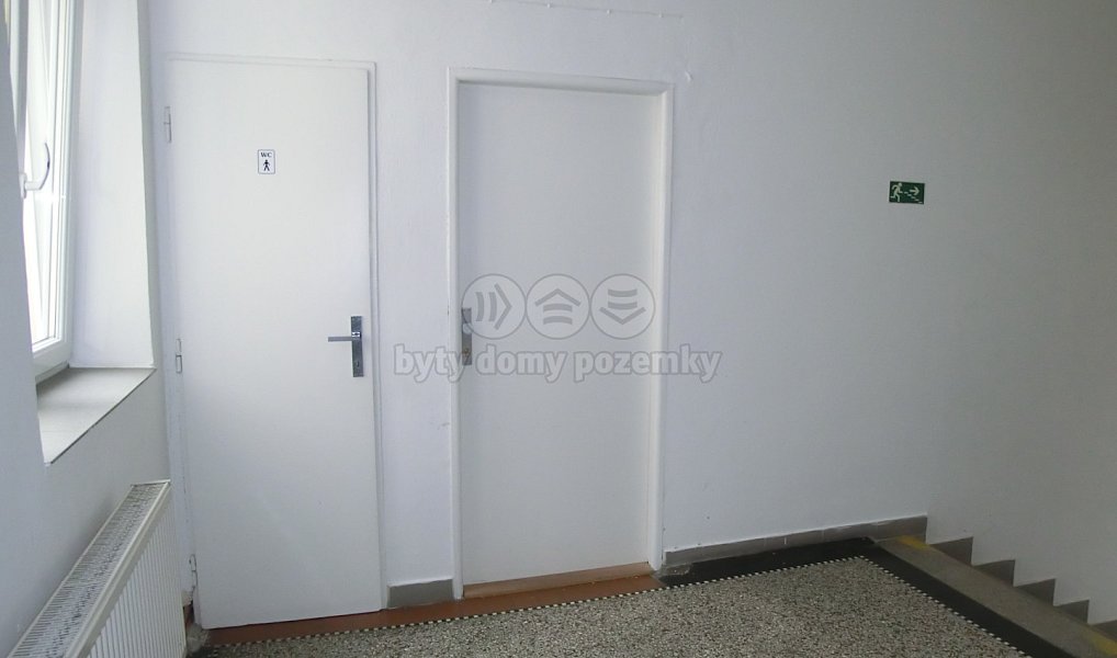 Prodej obchodních prostor 17 m², Opava – náhled fotky 12