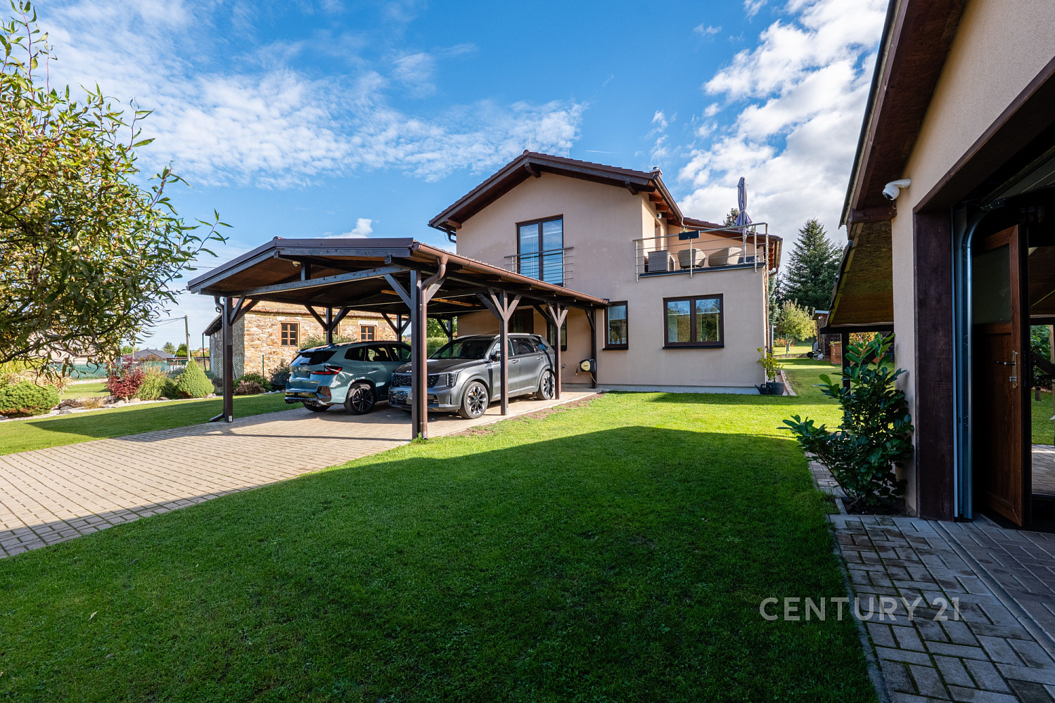 Prodej domu 105 m² s pozemkem 672 m²