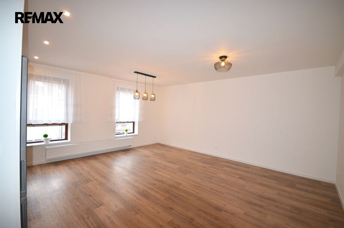 Pronájem bytu 2+kk 74 m² — photo 5