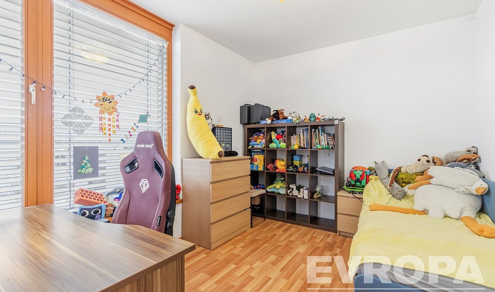 Prodej bytu 4+kk 143 m², Praha – náhled fotky 12