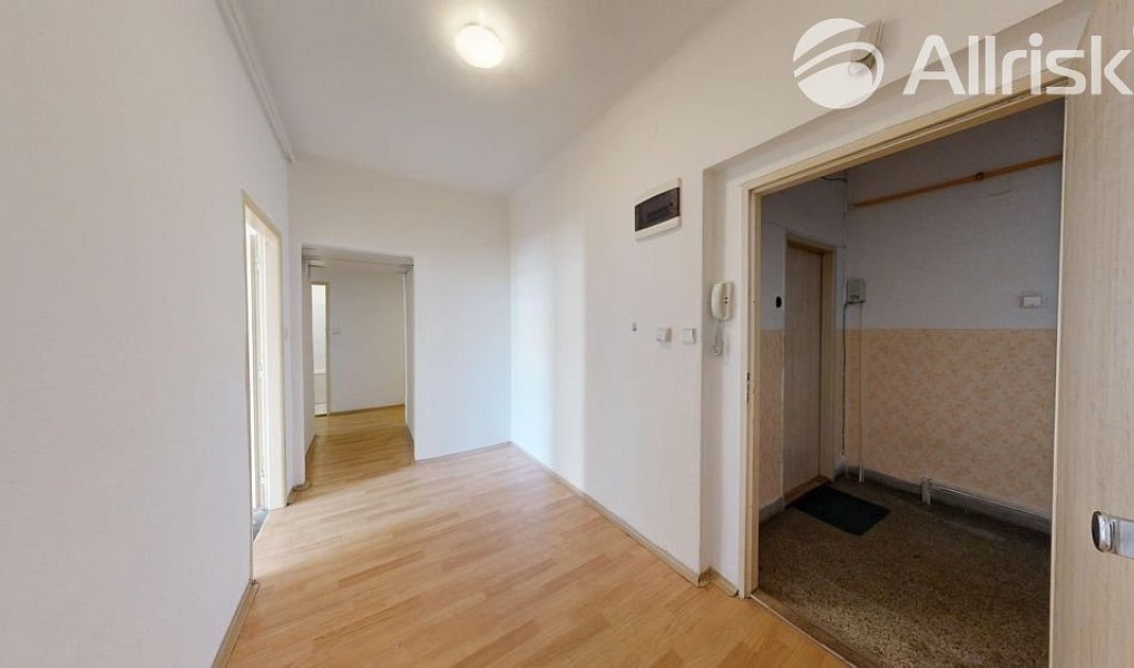 Pronájem bytu 2+1 76 m², Opava – náhled fotky 7