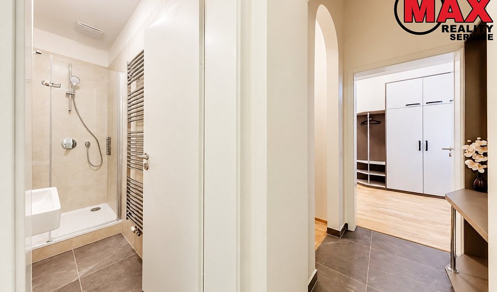 Prodej bytu 1+1 32 m², Praha – náhled fotky 7