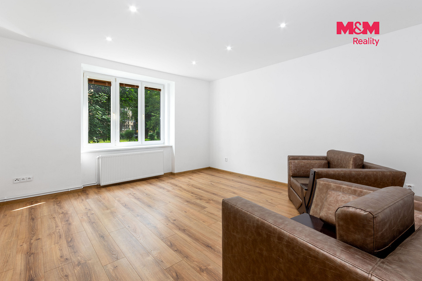 Prodej nájemního domu, činžáku 960 m² – fotografie 5