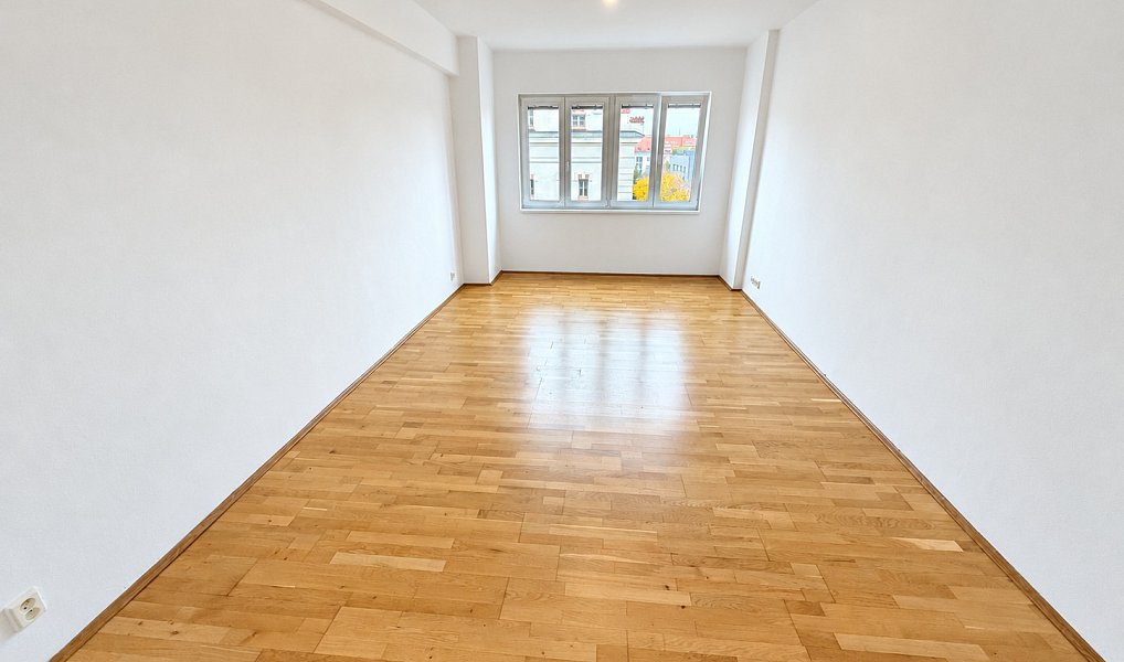 Pronájem bytu 2+kk 50 m², Praha – náhled fotky 3