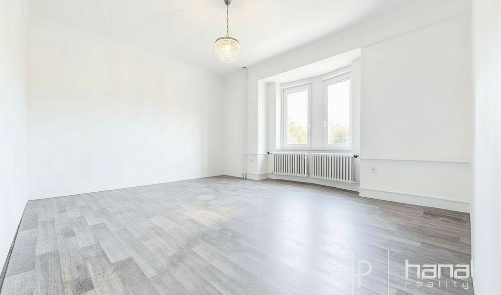 Prodej domu 253 m² s pozemkem 615 m², Hranice – náhled fotky 23