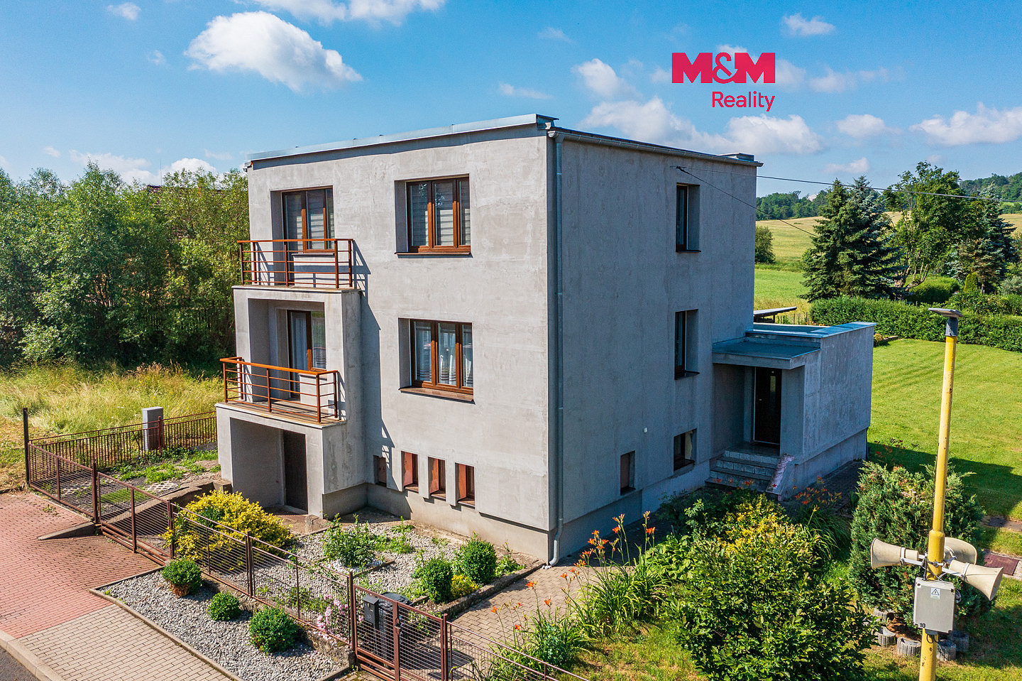 Prodej domu 166 m² s pozemkem 938 m²