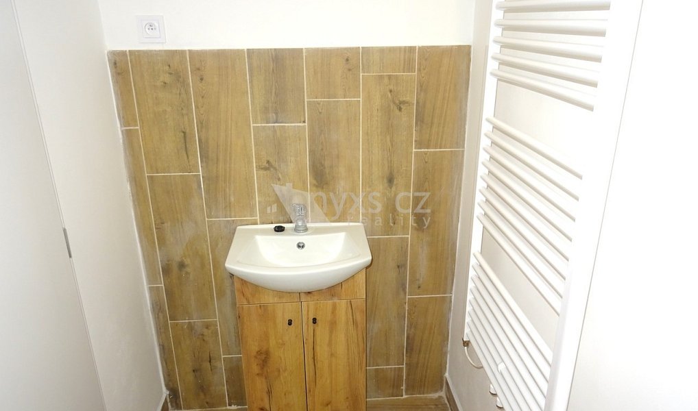 Pronájem bytu 2+kk 61 m², Dřínov – náhled fotky 6