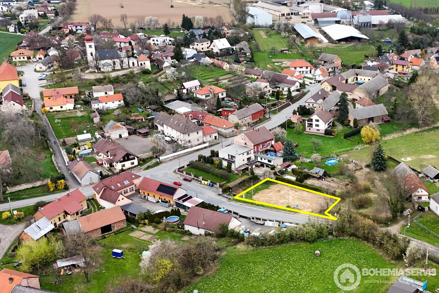 Prodej stavebního pozemku 866 m² – fotografie 3