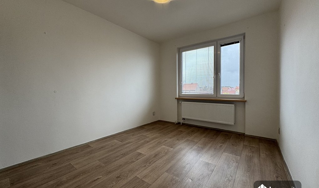 Pronájem bytu 3+1 68 m², Pardubice – náhled fotky 8