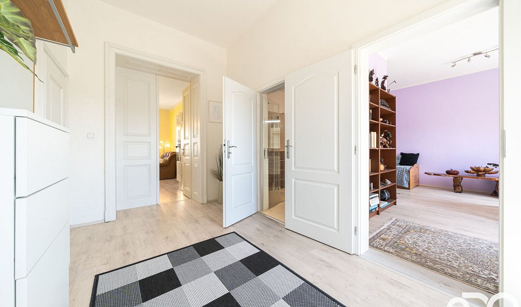 Prodej bytu 3+kk 88 m², Znojmo – náhled fotky 2