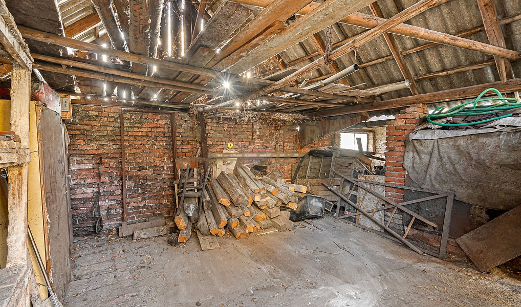 Prodej domu 400 m² s pozemkem 1 899 m², Cítov – náhled fotky 33