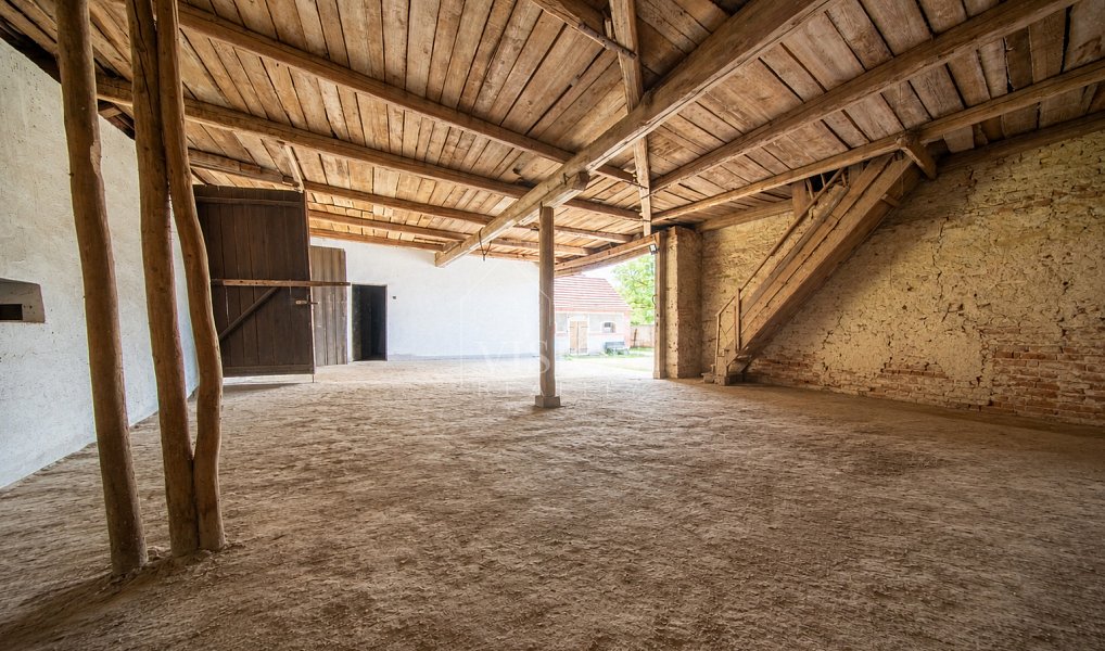 Prodej domu 198 m² s pozemkem 1 268 m², Pálovice – náhled fotky 36