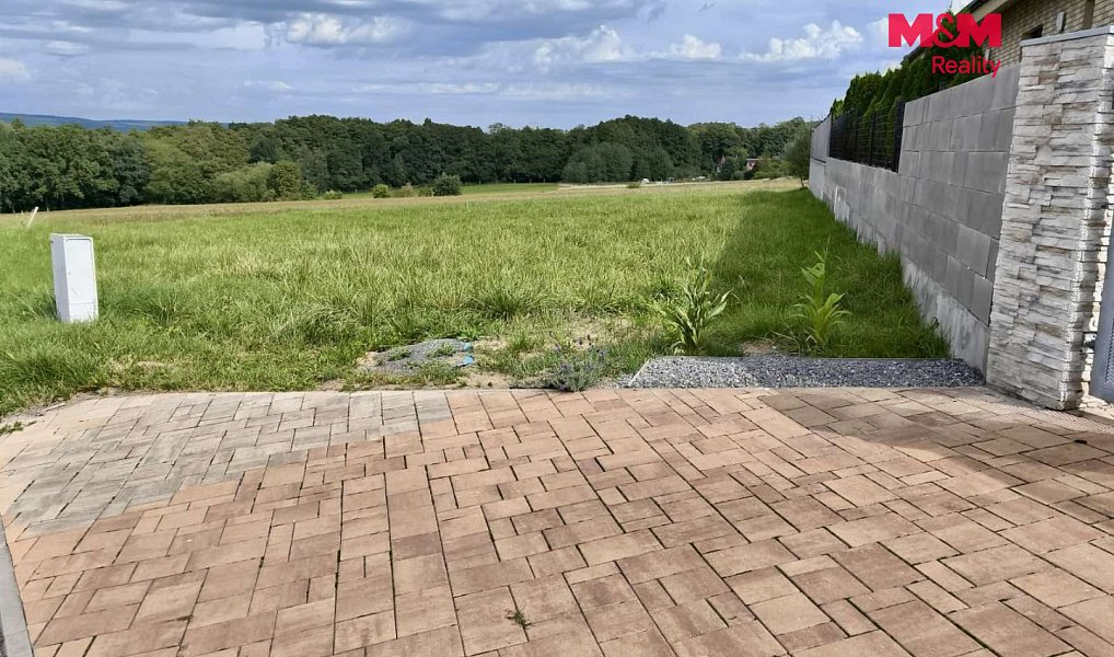 Prodej stavebního pozemku 1 293 m², Svinaře – náhled fotky 7