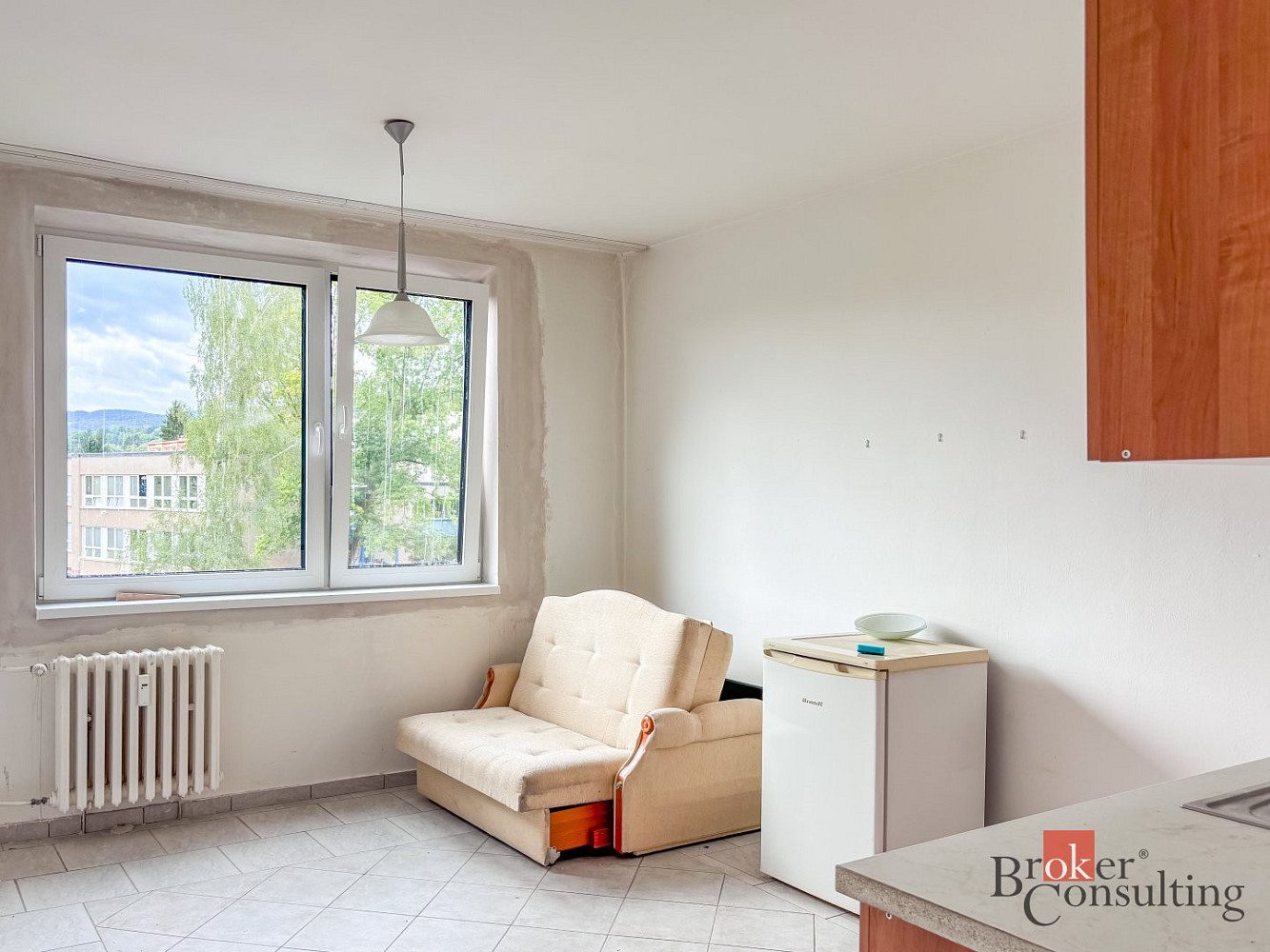 Pronájem bytu 1+1 36 m² – fotografie 2