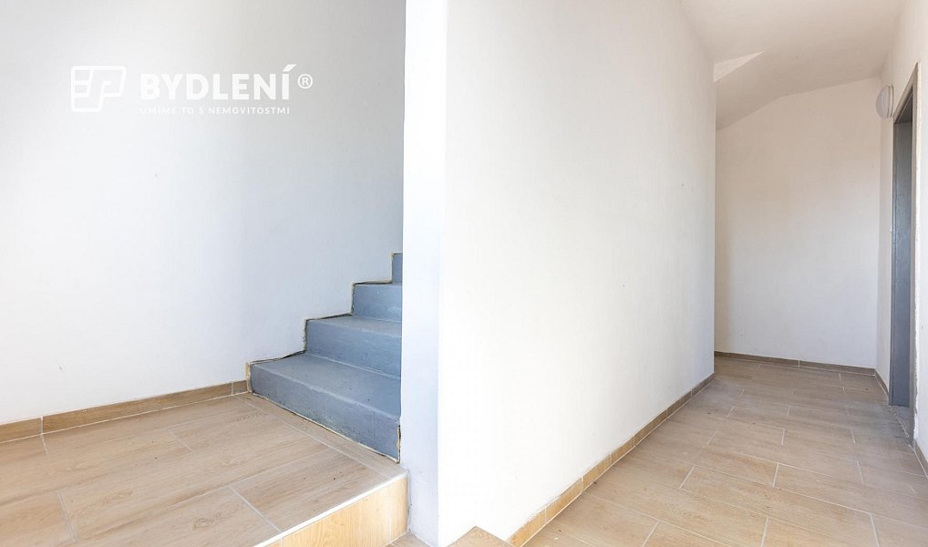 Prodej domu 99 m² s pozemkem 524 m², Kladruby – náhled fotky 17