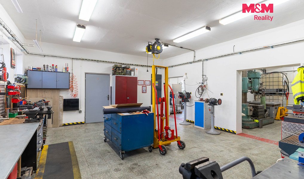 Prodej obchodních prostor 170 m², Roštín – náhled fotky 6