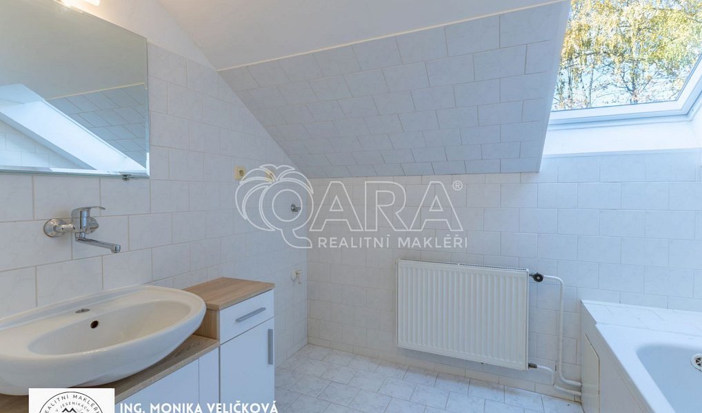 Prodej bytu 4+1 135 m², Vrbno pod Pradědem – náhled fotky 12
