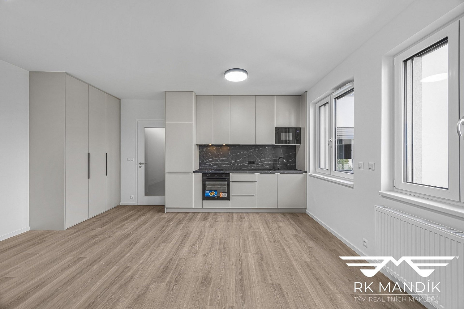 Pronájem bytu 1+kk 33 m²